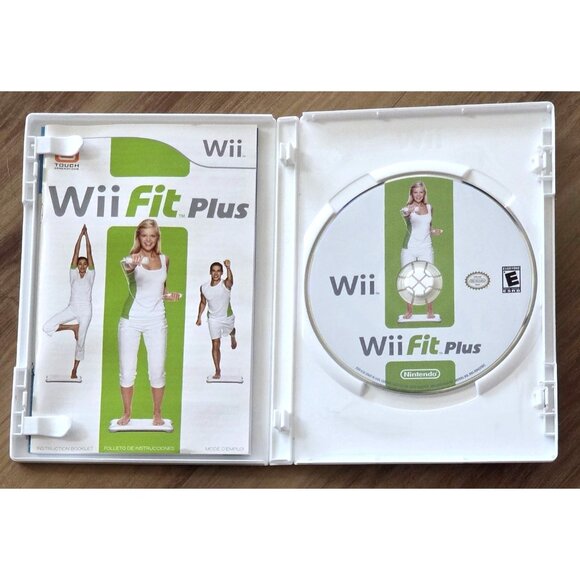 Wii Fit Plus (Nintendo Wii, 2009) Wii Game Fitness With Full Manual - Picture 2 of 4